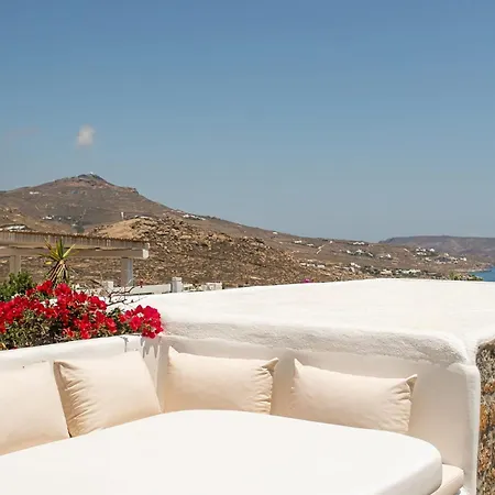 Magnificent Mykonos Nexus 2 Bedrooms Private Terrace With Jacuzzi Outdoor Dining Area & Bbq