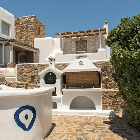 Magnificent Mykonos Nexus 2 Bedrooms Private Terrace With Jacuzzi Outdoor Dining Area & Bbq 칼라파티스