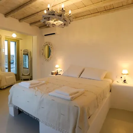 Apartment Magnificent Mykonos Nexus 2 Bedrooms Private Terrace With Jacuzzi Outdoor Dining Area & Bbq Kalafatis