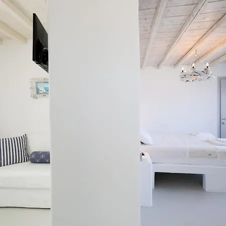 Magnificent Mykonos Nexus 2 Bedrooms Private Terrace With Jacuzzi Outdoor Dining Area & Bbq *