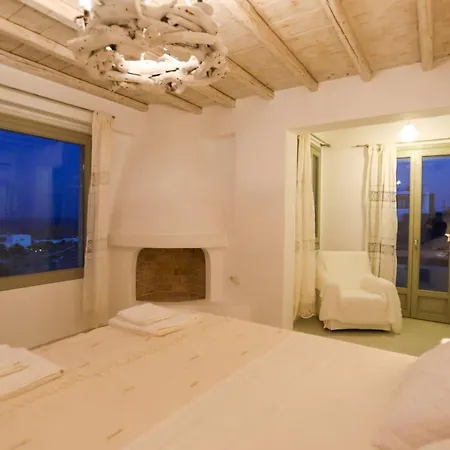アパート Magnificent Mykonos Nexus 2 Bedrooms Private Terrace With Jacuzzi Outdoor Dining Area & Bbq カラファティス