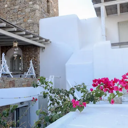 Апартаменты Magnificent Mykonos Nexus 2 Bedrooms Private Terrace With Jacuzzi Outdoor Dining Area & Bbq